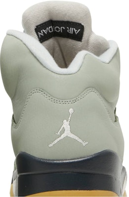 Air Jordan 5 Retro 'Jade Horizon' DC7501-300 Sizing Air Jordan 5 Retro 'Jade Horizon' DC7501-300