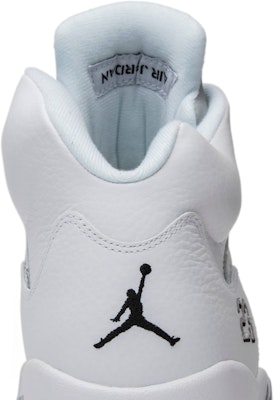 Air Jordan 5 Retro 'Metallic White' 2015 136027-130 Sizing Air Jordan 5 Retro 'Metallic White' 2015 136027-130