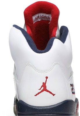 Air Jordan 5 Retro 'Olympic' 136027-103 Sizing Air Jordan 5 Retro 'Olympic' 136027-103