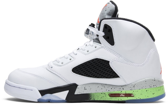 Air Jordan 5 Retro 'Pro Stars' 136027-115 Lookbook Air Jordan 5 Retro 'Pro Stars' 136027-115