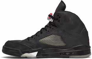 Lookbook Air Jordan 5 Retro ''Raging Bull Pack - 3M'' Sneakers 136027-061