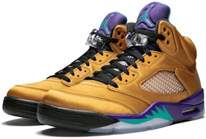Air Jordan 5 Retro Kawan & Keluarga 'Fresh Prince of BelAir' MNJDLS-818 Lookbook Air Jordan 5 Retro Kawan & Keluarga 'Fresh Prince of BelAir' MNJDLS-818