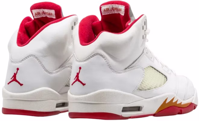 Air Jordan 5 復刻 OG 2026 ''日落配色'' IV5678-102 Lookbook Air Jordan 5 復刻 OG 2026 ''日落配色'' IV5678-102