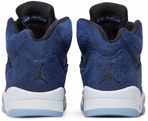 Air Jordan 5 Retro SE 'Reverse Georgetown' FD6812-400 Details for Air Jordan 5 Retro SE 'Reverse Georgetown' FD6812-400