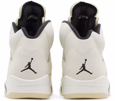 Air Jordan 5 Retro SE 'Sail' Putih FN7405-100 Details for Air Jordan 5 Retro SE 'Sail' Putih FN7405-100
