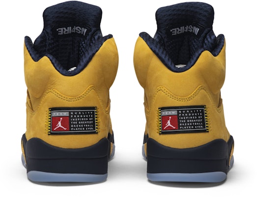 Air Jordan 5 Retro SP 'Michigan' CQ9541-704 Details for Air Jordan 5 Retro SP 'Michigan' CQ9541-704