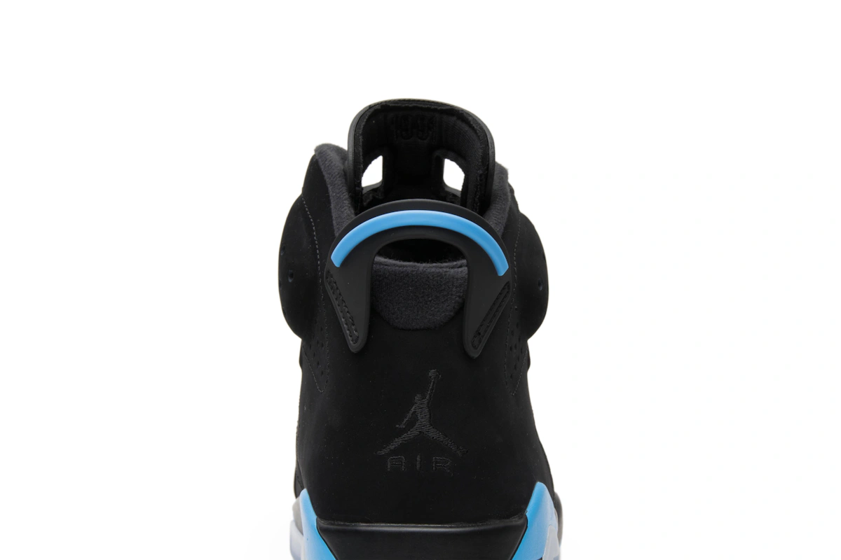 Air Jordan 6 Retro 'UNC'