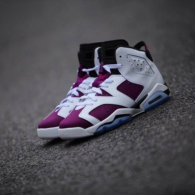 Pink and shop white jordan 6