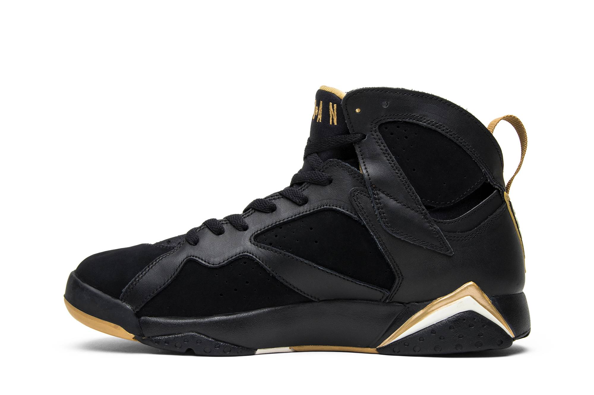 Shop Air Jordan 7/6 Retro 'Golden Moments Pack' Zapatillas Edición Limitada 535357-935