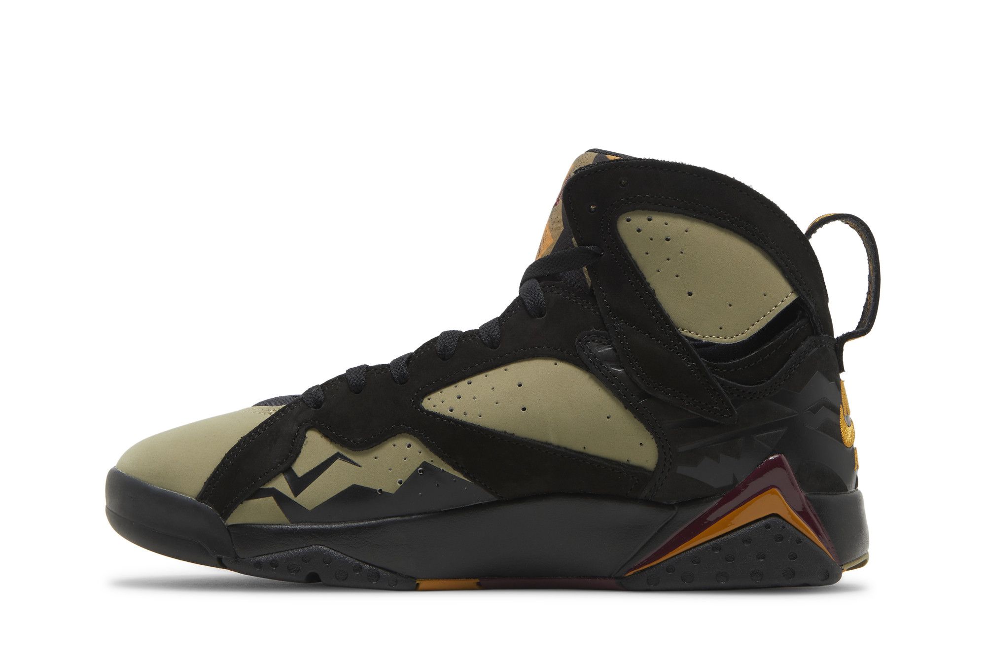 Shop Air Jordan 7 復刻版 '黑橄欖' DN9782-001