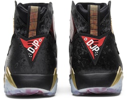 Air Jordan 7 Retro 'Doernbecher' Sneakers Pria 898651-015 Details for Air Jordan 7 Retro 'Doernbecher' Sneakers Pria 898651-015