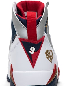 Air Jordan 7 Retro 'Por Amor al Juego' 304775-103 Sizing Air Jordan 7 Retro 'Por Amor al Juego' 304775-103