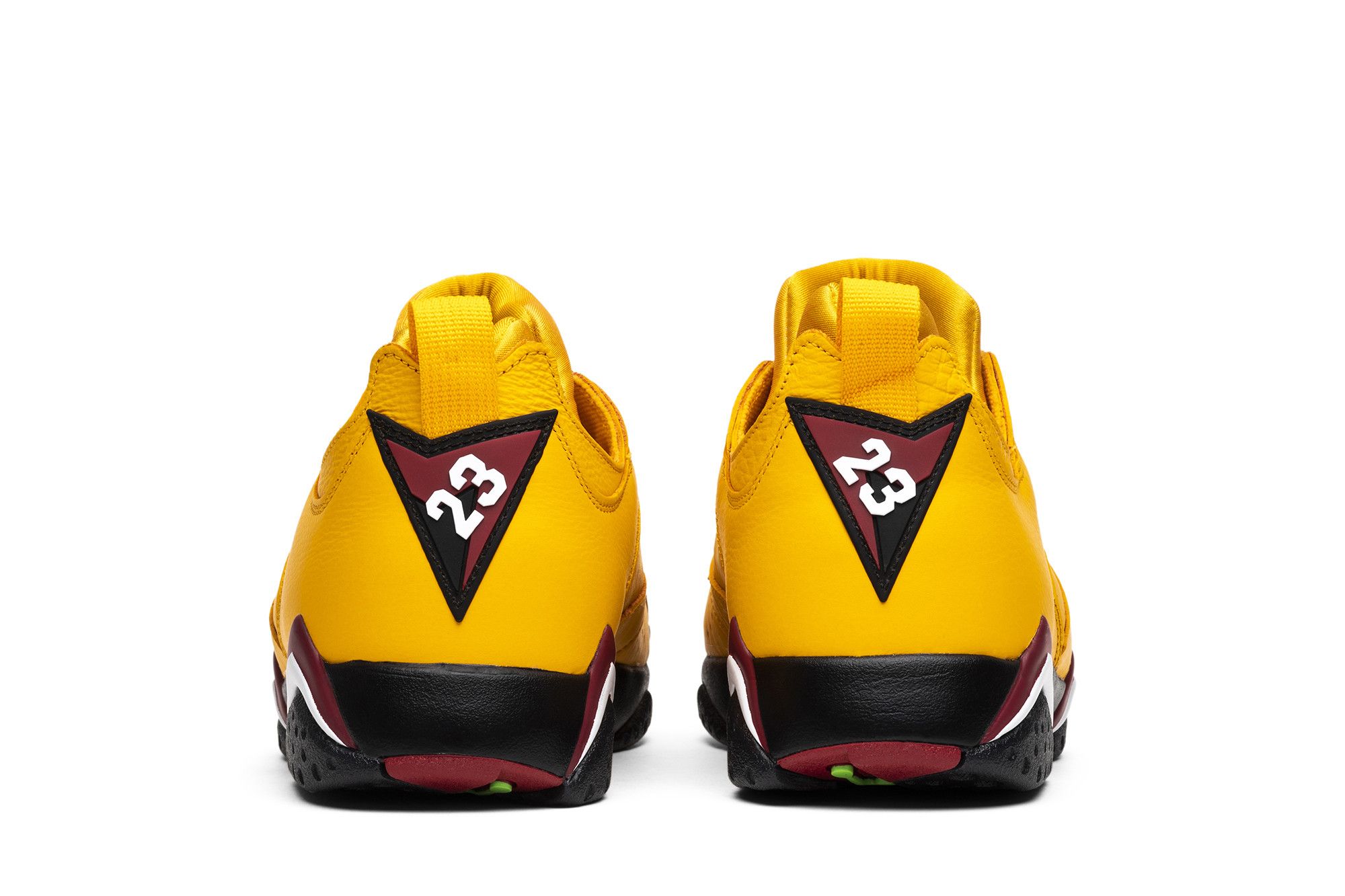 Sizing Air Jordan 7 复古低帮 NRG '出租车' AR4422-701
