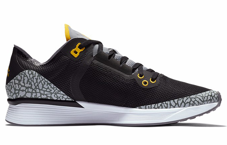 Order Air Jordan 88 Racer Hitam Varsity Maize AV1200-007