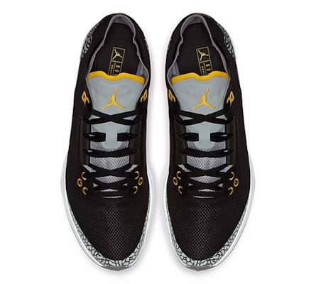 Air Jordan 88 Racer Hitam Varsity Maize AV1200-007 Shop Air Jordan 88 Racer Hitam Varsity Maize AV1200-007