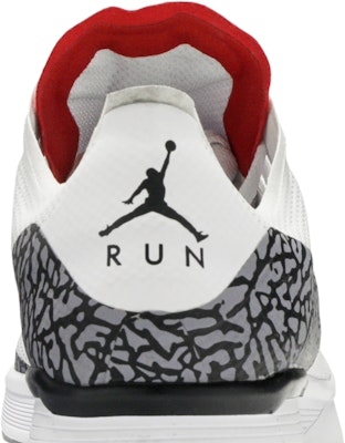 エアジョーダン88レーサー 白セメント AV1200-100 Sizing エアジョーダン88レーサー 白セメント AV1200-100