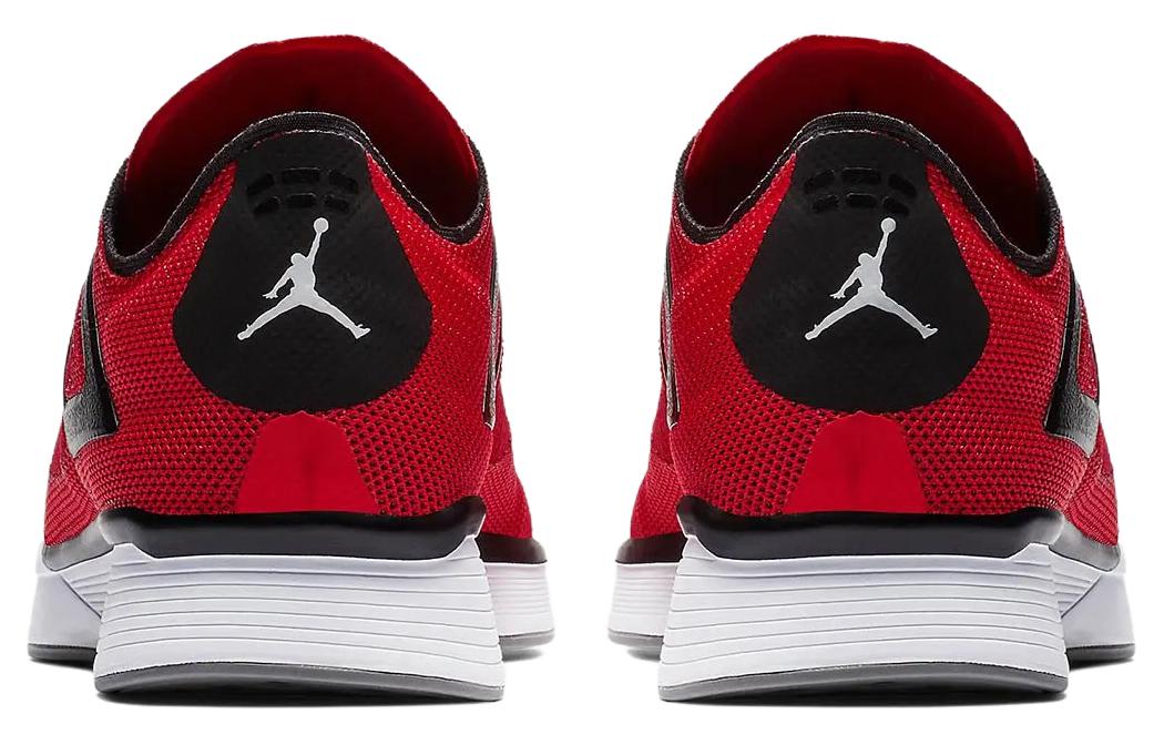 Shop Air Jordan 89 賽車手 Toro Bravo AQ3747-600