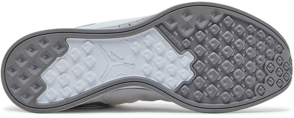 Air Jordan 89 Racer Blanco Cemento. AQ3747-100 Shop Air Jordan 89 Racer Blanco Cemento. AQ3747-100