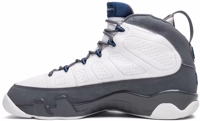 Air Jordan 9 Retro 2002 'Biru Perancis' 302370-141 Lookbook Air Jordan 9 Retro 2002 'Biru Perancis' 302370-141
