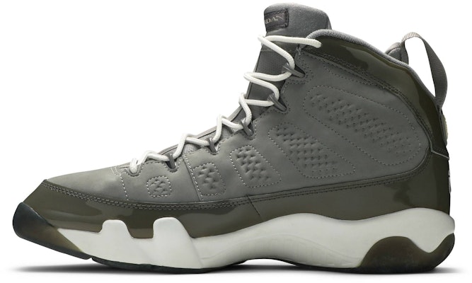 Air Jordan 9 Retro 'Cool Grey' 2002 Lelaki Kasut Sneakers. 302370-011 Lookbook Air Jordan 9 Retro 'Cool Grey' 2002 Lelaki Kasut Sneakers. 302370-011