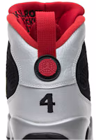 Sizing Air Jordan 9 Retro 'Johnny Kilroy' 302370-012