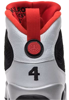 Air Jordan 9 复刻 'Johnny Kilroy' 版 302370-012 Sizing Air Jordan 9 复刻 'Johnny Kilroy' 版 302370-012
