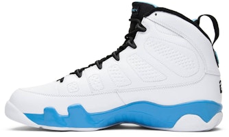 Air Jordan 9 复刻 '北卡蓝' 2010 302370-103 Lookbook Air Jordan 9 复刻 '北卡蓝' 2010 302370-103