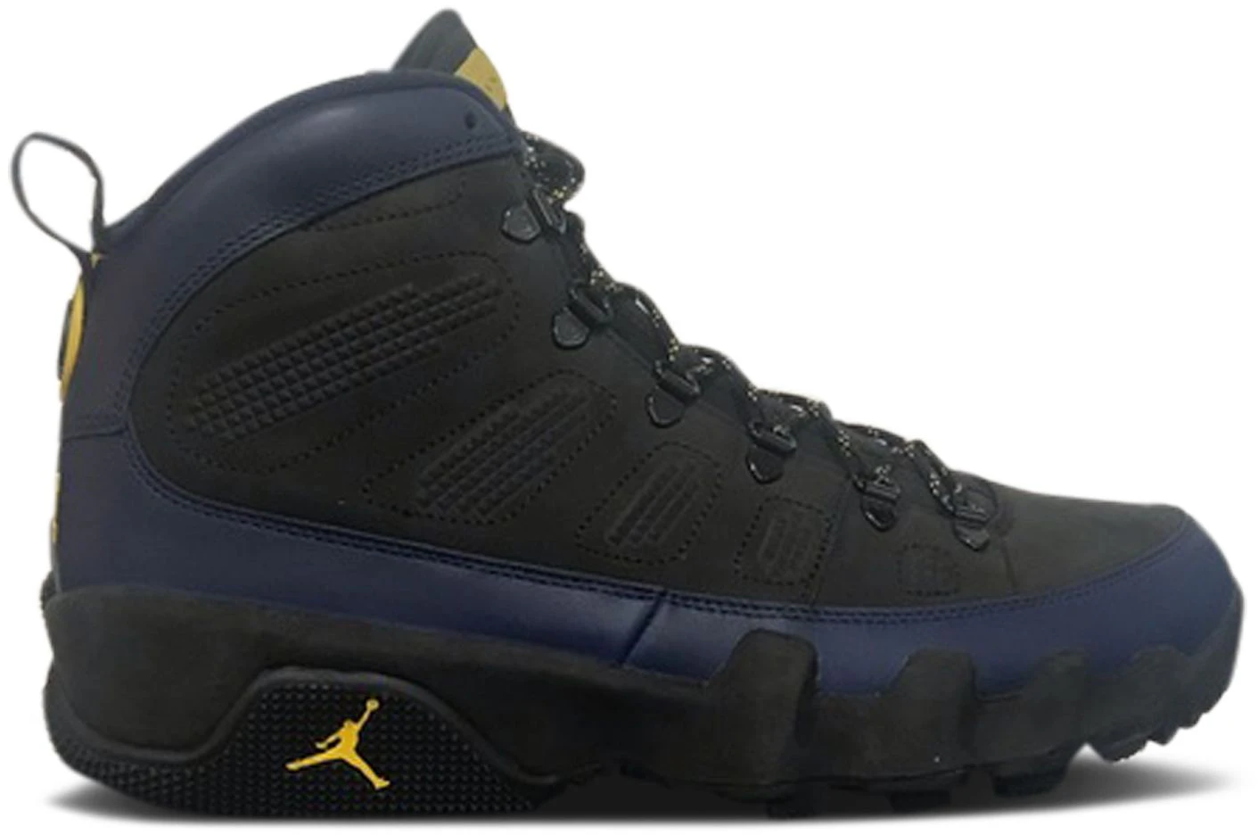 air-jordan-9-retro-boot-michigan-wolverines-pe