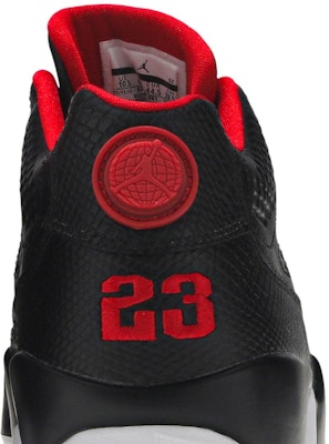 Air Jordan 9 Retro Low 'Snakeskin' 832822-001 Sizing Air Jordan 9 Retro Low 'Snakeskin' 832822-001
