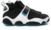 air-jordan-black-cat-ar-0722-003