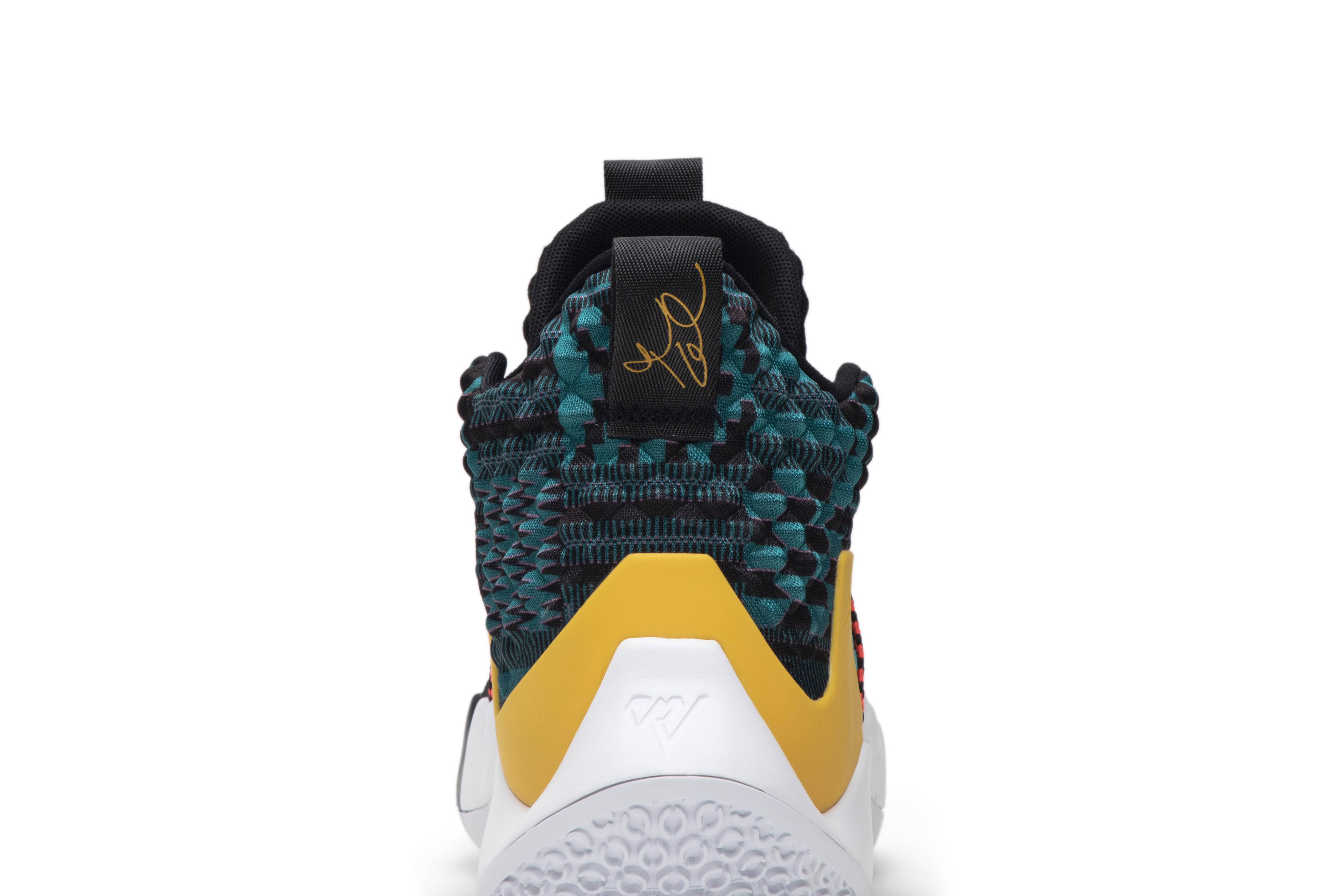 Sizing Air Jordan "为什么不?" Zer0.2 '黑色历史月' CI6294-001