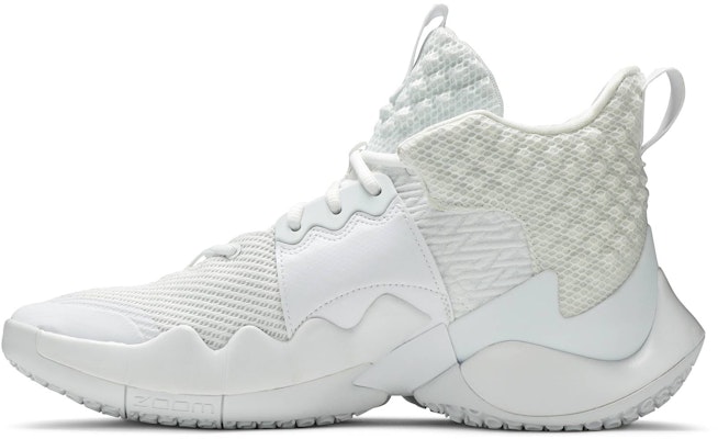 Air Jordan "Why Not?" Zer0.2 'Putih Triple' AO6219-101 Lookbook Air Jordan "Why Not?" Zer0.2 'Putih Triple' AO6219-101