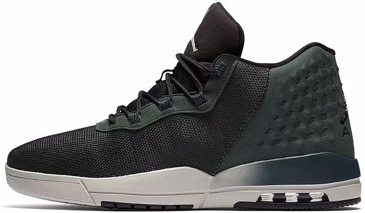 air-jordan-academy-black-green-844515-300