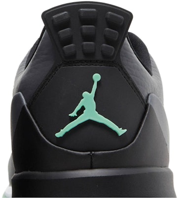 Air Jordan ADG 3 '暗灰綠光' CW7242-002 Sizing Air Jordan ADG 3 '暗灰綠光' CW7242-002