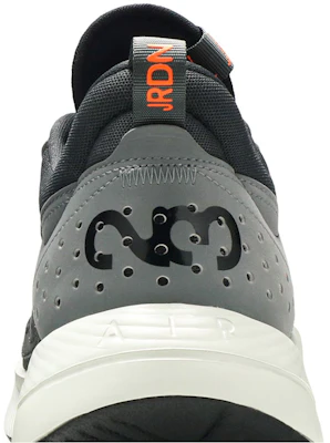 Air Jordan Air Cadence ''Donker Rookgrijs'' CN3498-003 Sizing Air Jordan Air Cadence ''Donker Rookgrijs'' CN3498-003