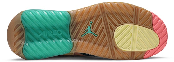 Jordan Max 200 氣墊防滑 中筒 訓練鞋 男款 白 Shop Jordan Max 200 氣墊防滑 中筒 訓練鞋 男款 白