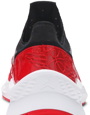 Air Jordan Air Zoom 85 Runner 'Chicago' CI0055-106 Sizing Air Jordan Air Zoom 85 Runner 'Chicago' CI0055-106