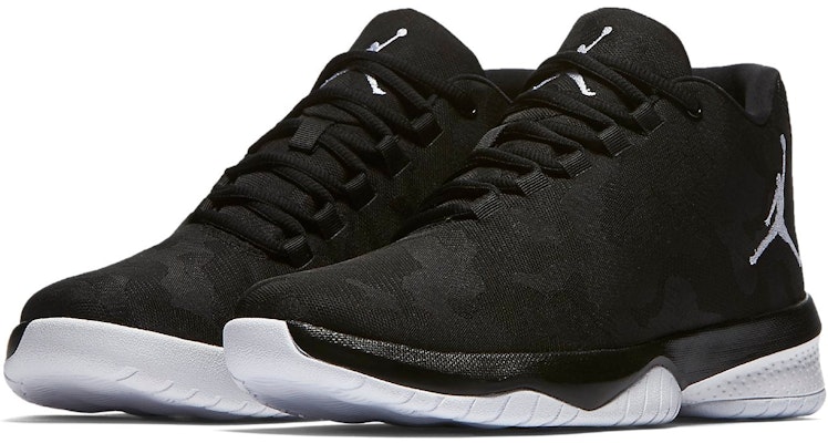 Air Jordan B.Fly 'Hitam Putih' 881444-012 Lookbook Air Jordan B.Fly 'Hitam Putih' 881444-012
