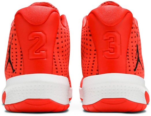 Jordan b fly orange shop