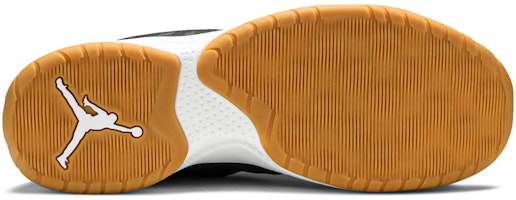 에어 조던 B.Fly 리버락/화이트 '다크 스투코' 881444-051 Shop 에어 조던 B.Fly 리버락/화이트 '다크 스투코' 881444-051