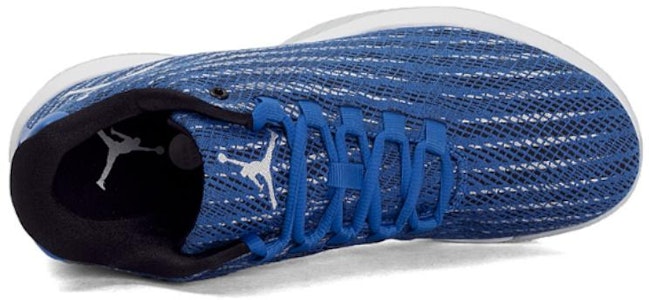 エア ジョーダン B Fly 黒 (Soar/白) 881444-402 Lookbook エア ジョーダン B Fly 黒 (Soar/白) 881444-402