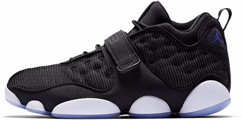 エアジョーダン 黒猫 スペースジャム AR0772-001 Buy エアジョーダン 黒猫 スペースジャム AR0772-001