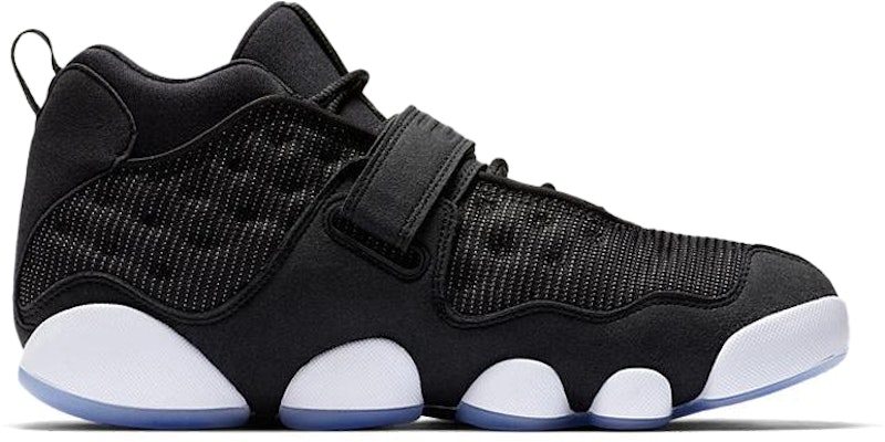 エアジョーダン 黒猫 スペースジャム AR0772-001 Order エアジョーダン 黒猫 スペースジャム AR0772-001