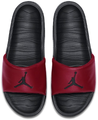 Sandal Air Jordan Break Hitam Merah 'Black Red' AR6374-603 Lookbook Sandal Air Jordan Break Hitam Merah 'Black Red' AR6374-603