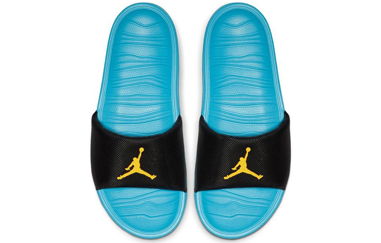 Lookbook Air Jordan 休閒拖鞋『黑色藍色狂怒』AR6374-074