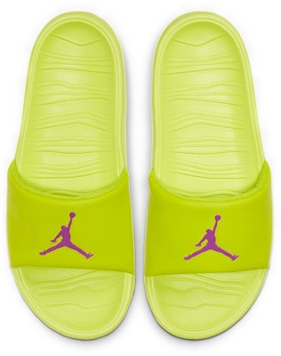 Air Jordan Break Slide Kuning Neon AR6374-301 Order Air Jordan Break Slide Kuning Neon AR6374-301