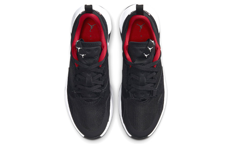 Shop Sepatu Air Jordan Air Cadence Hitam/Merah CN3498-006