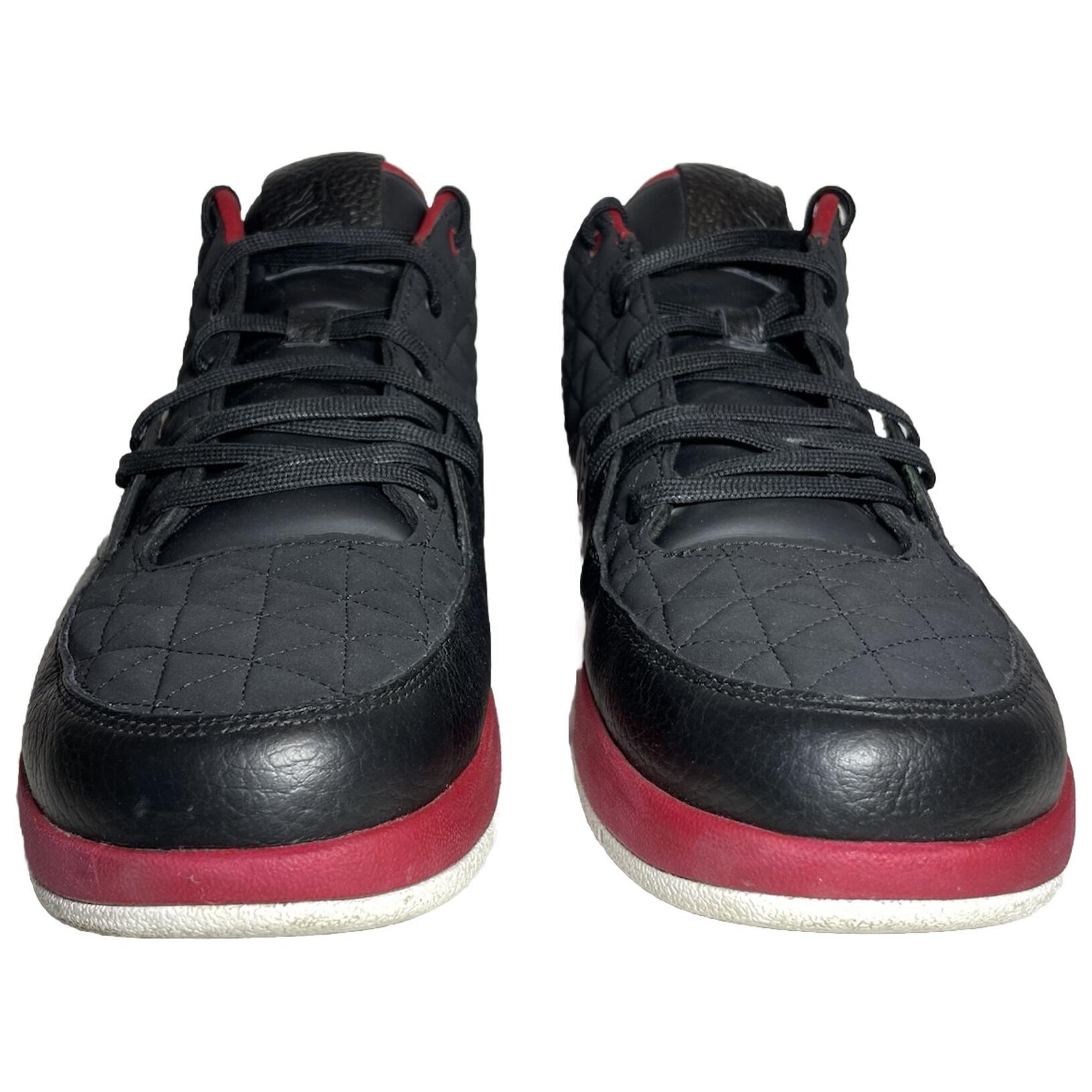 Lookbook Air Jordan Clutch 'Bred' Lelaki Hitam Merah 845043-001