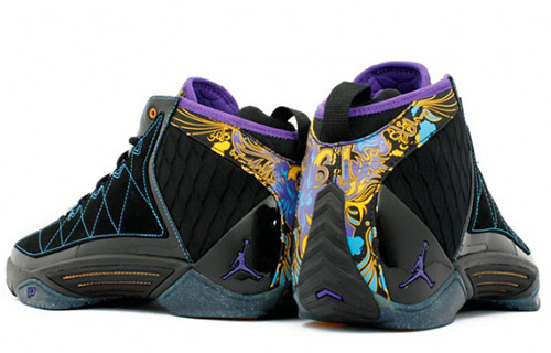 Shop Air Jordan CP3.II 'New Orleans Hornets Quickstrike' Zapatillas Edición Rápida. 342944-051
