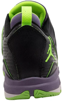 Air Jordan CP3.VI ''Night Vision'' Sneakers. 584615-038 Shop Air Jordan CP3.VI ''Night Vision'' Sneakers. 584615-038